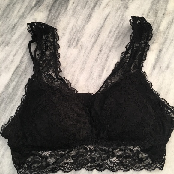 2 new bras with tags - Picture 8 of 8